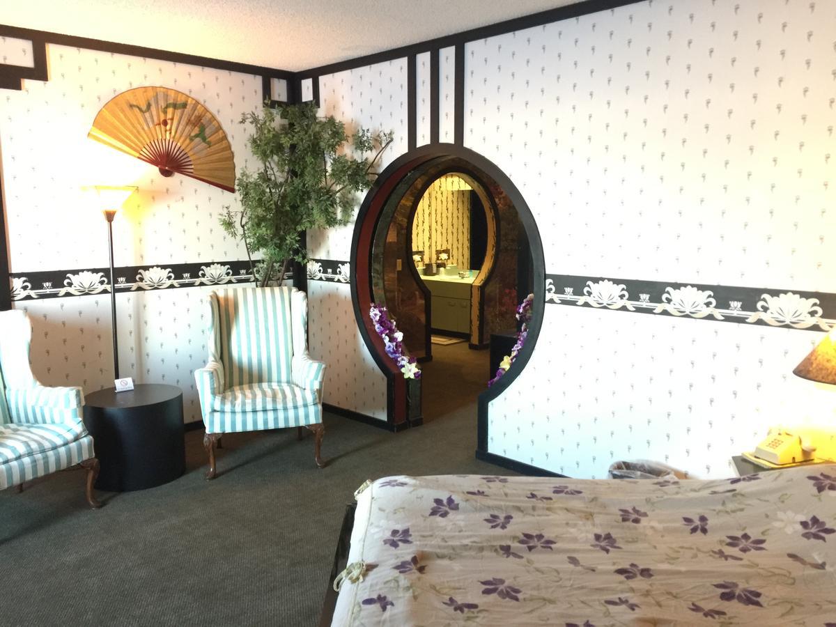 Don Q Inn Dodgeville Экстерьер фото